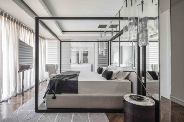 17 RothsChild bedroom